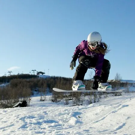 Perfect For Skiing And Access Beitostolen